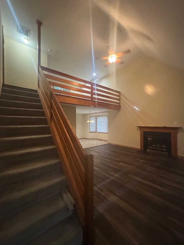 2490 Three Bridge Rd #NA - Photo 5 of 18