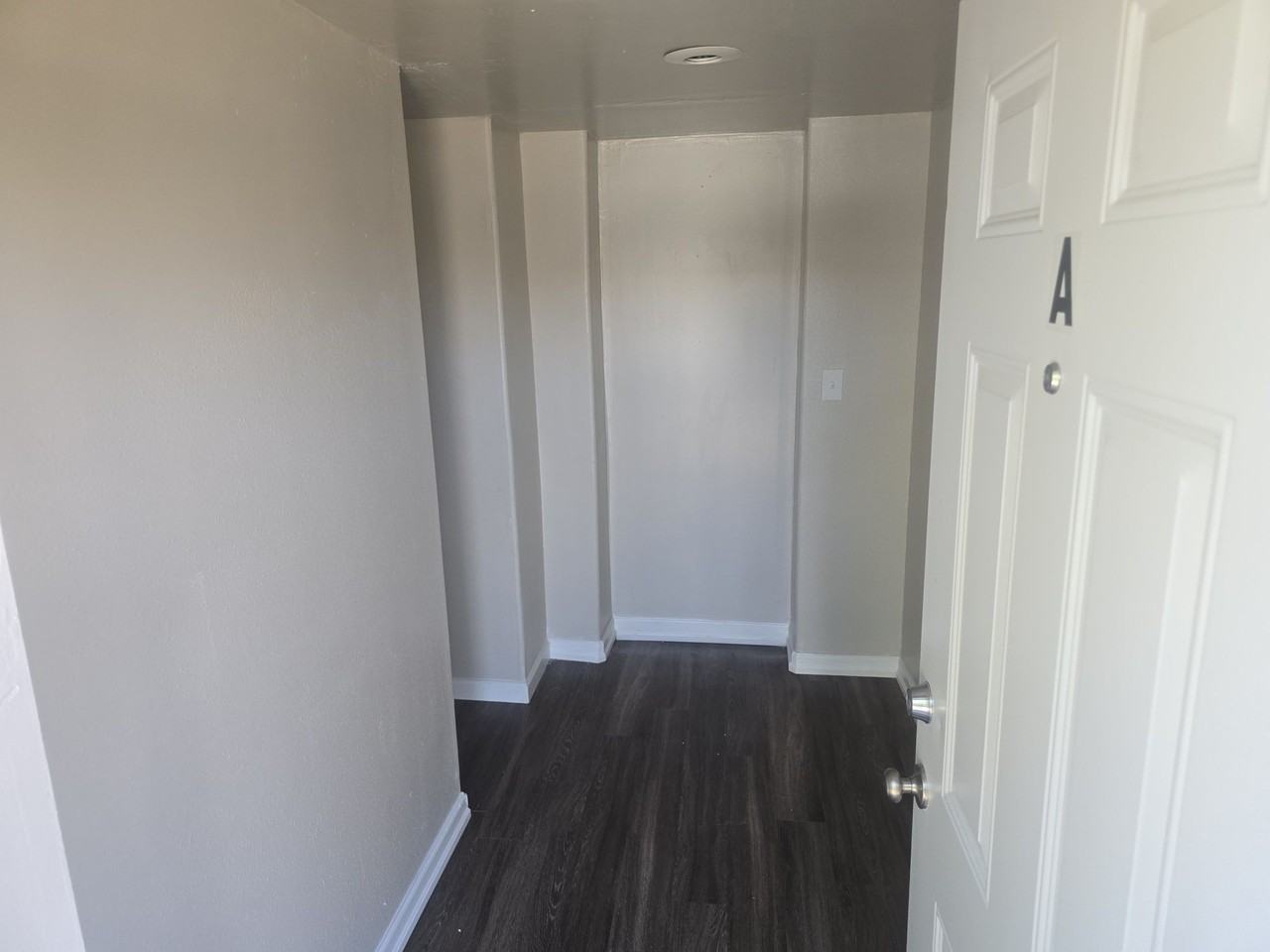 3030 N Downing St - Photo 3 of 15