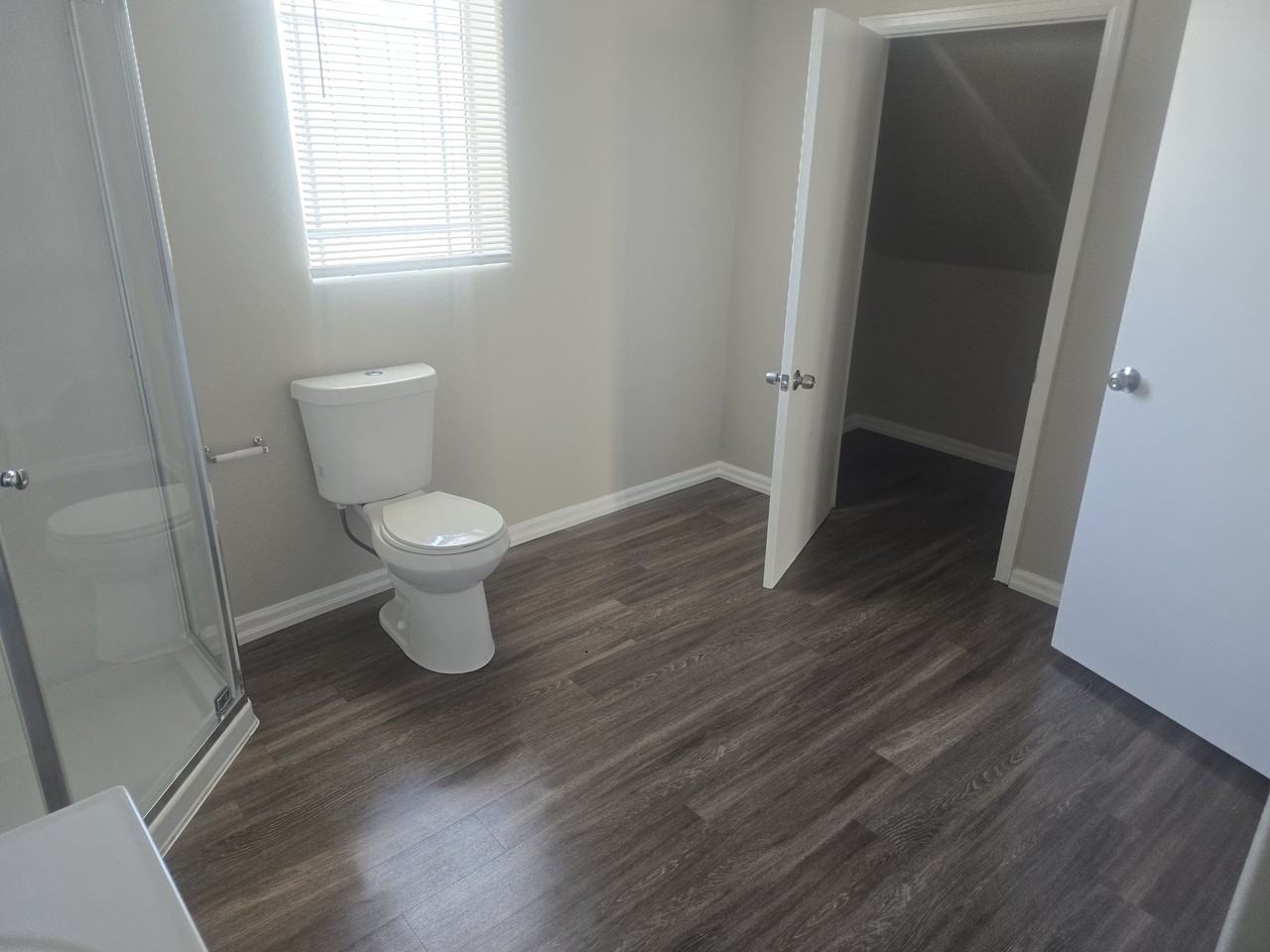 3030 N Downing St - Photo 4 of 15