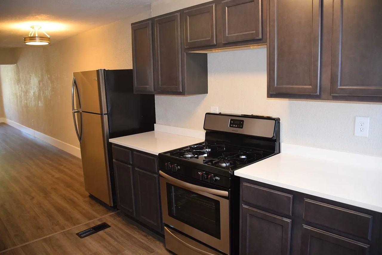 3004 N Downing St - Photo 7 of 9