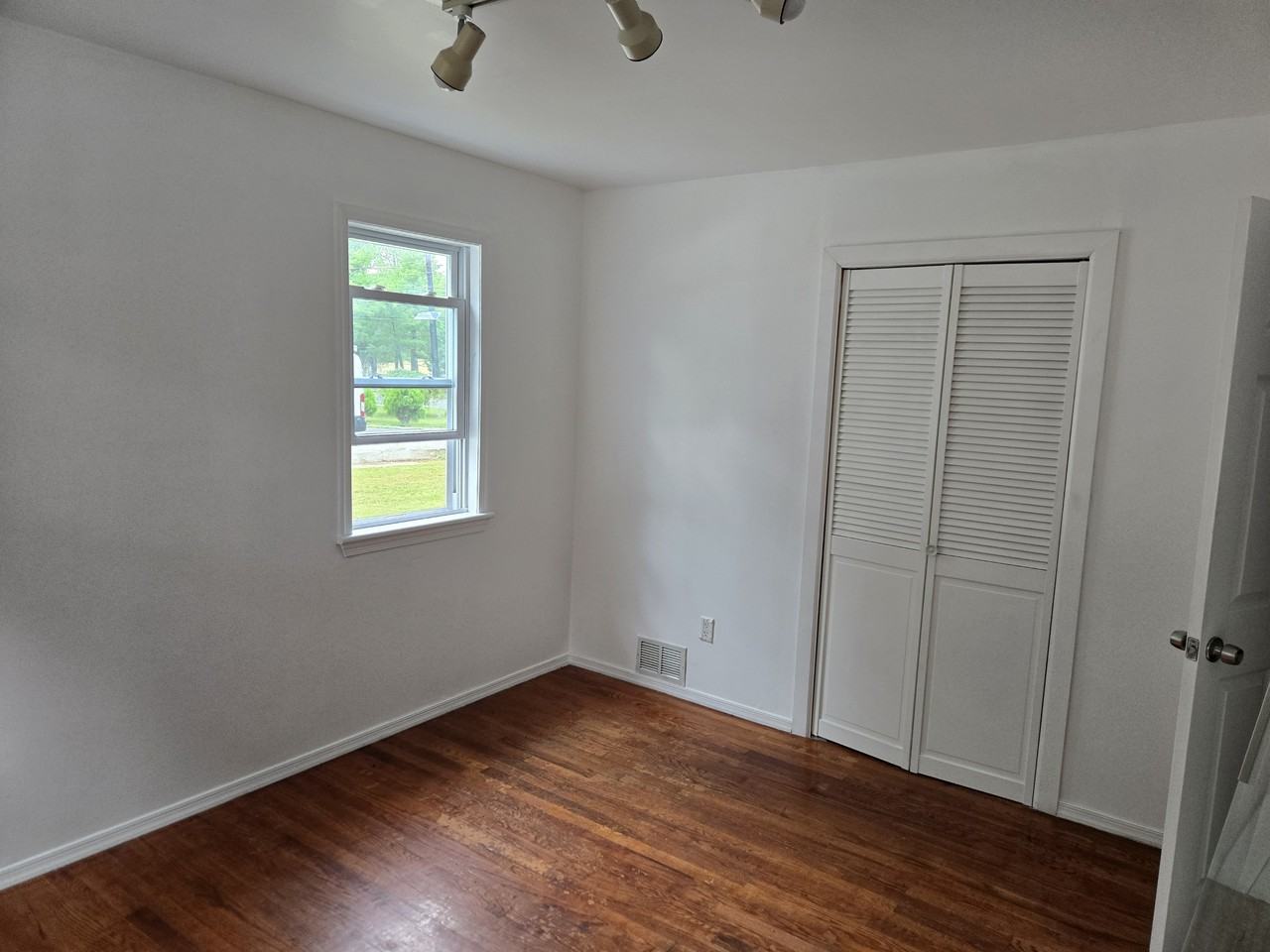 135 Hardenburg Ln #NA - Photo 7 of 16