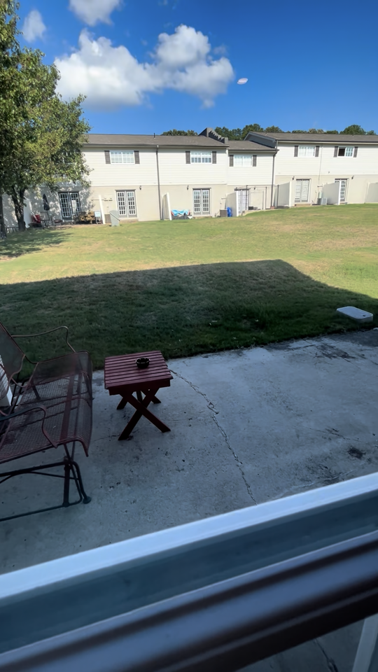 1802 Jackson Ave W #NA - Photo 6 of 23