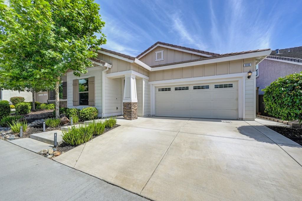 2232 Ranch View Dr #NA - Photo 2 of 42