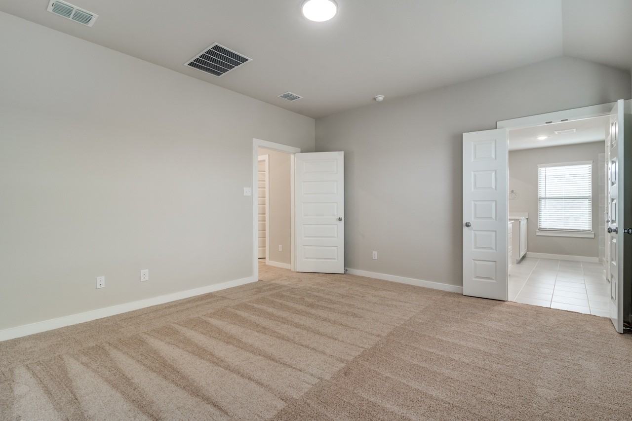 2717 Green River Rd #NA - Photo 5 of 14
