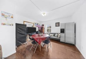 featured image of 39 Atno Ave #2