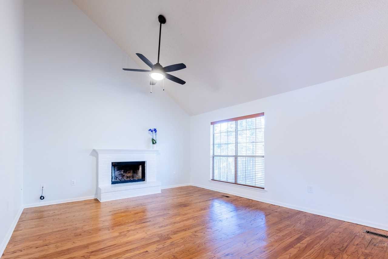 541 Pointe South Dr #541 - Photo 3 of 19