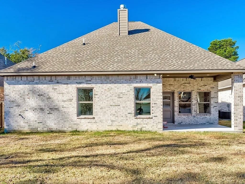 6776 Coolidge St #NA - Photo 2 of 17