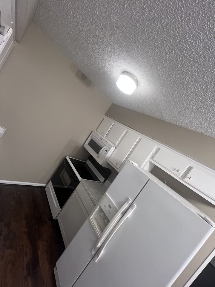 1327 Quail Valley Rd #1327 - Photo 7 of 23