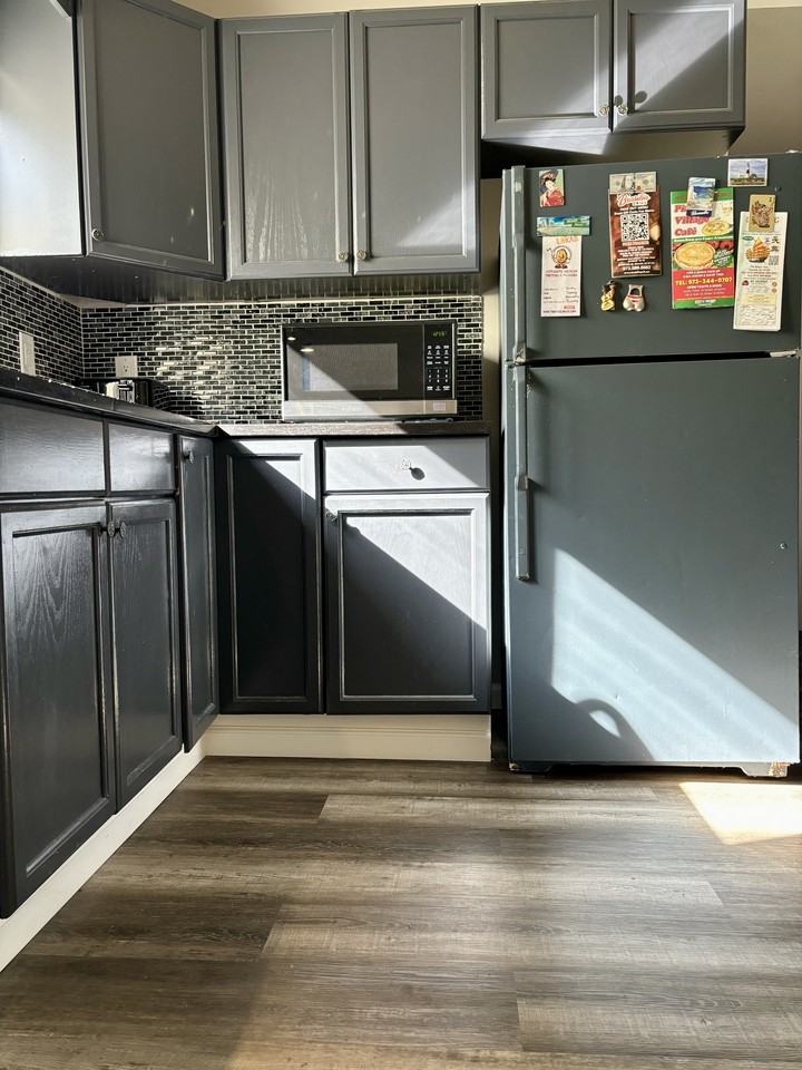98 Van Buren St - Photo 5 of 19