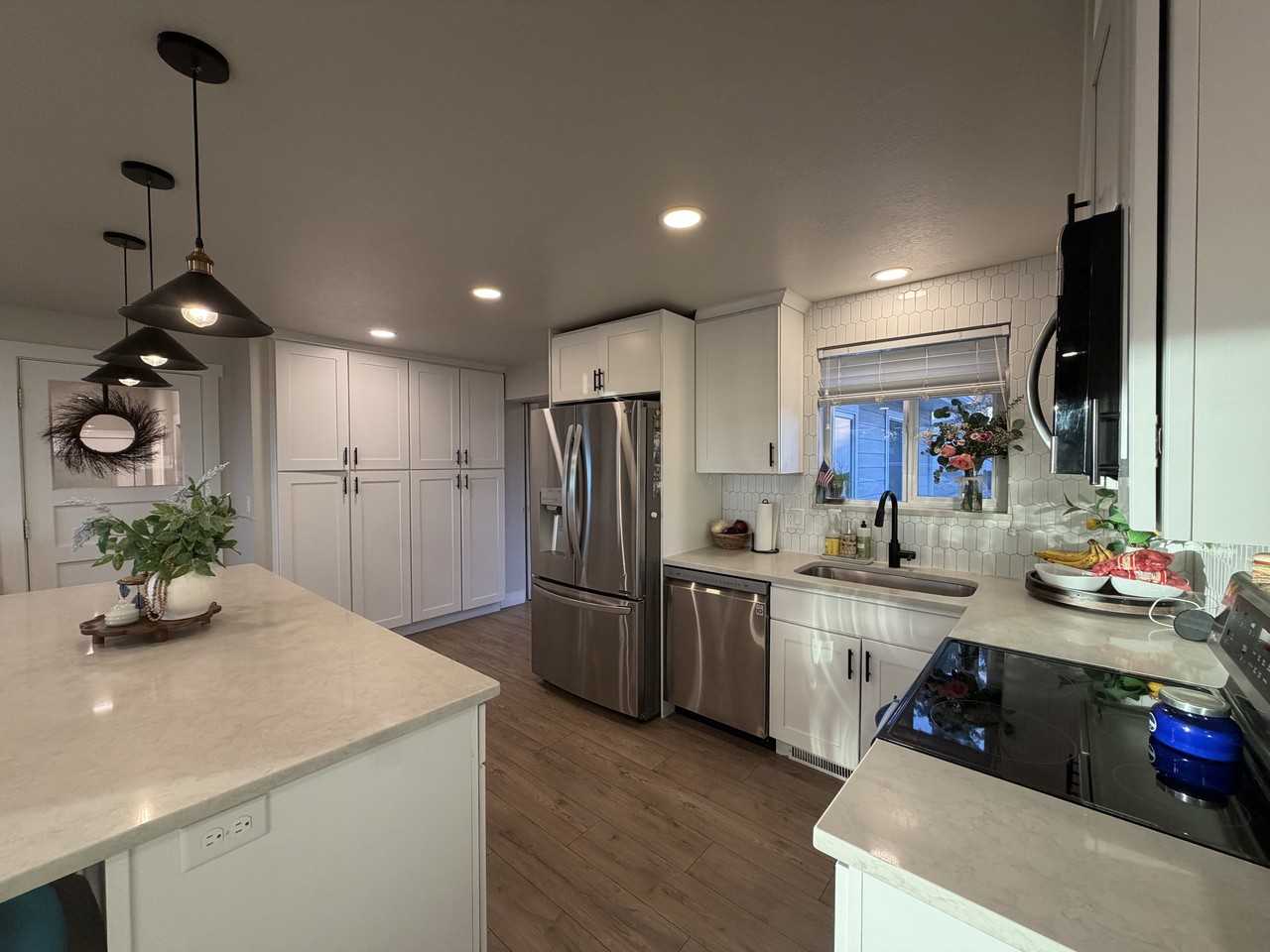 408 N 1000 E #NA - Photo 3 of 19