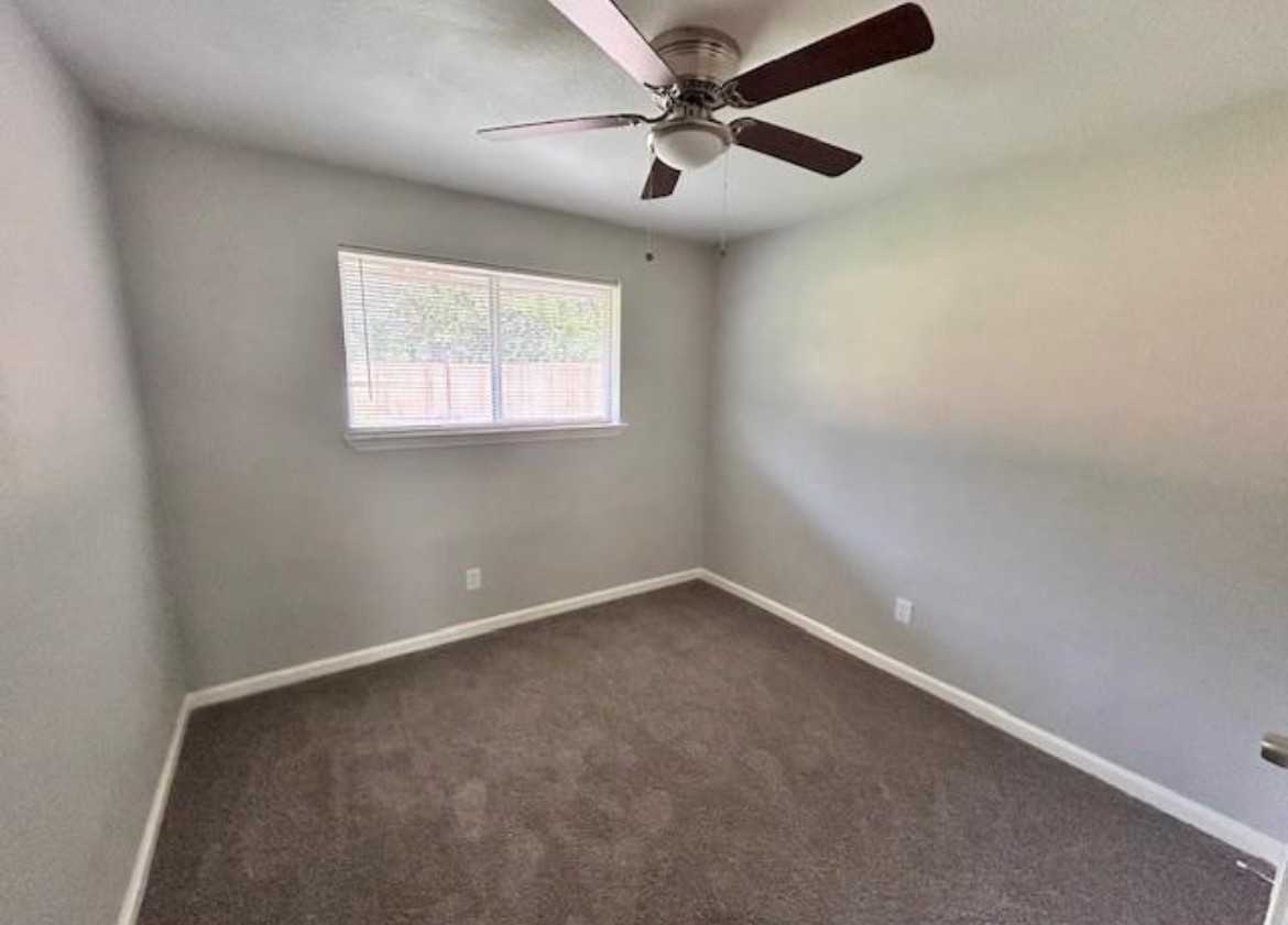 11122 Dalebrook Dr #NA - Photo 7 of 17