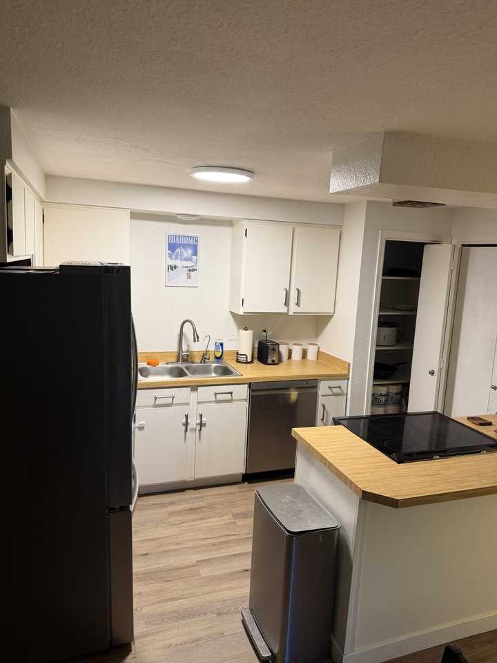 6837 W Colehaven Ln #18 - Photo 6 of 20