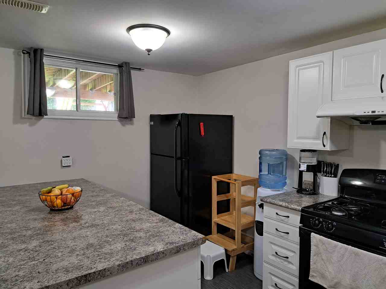 1141 Normandy Street - Photo 4 of 19