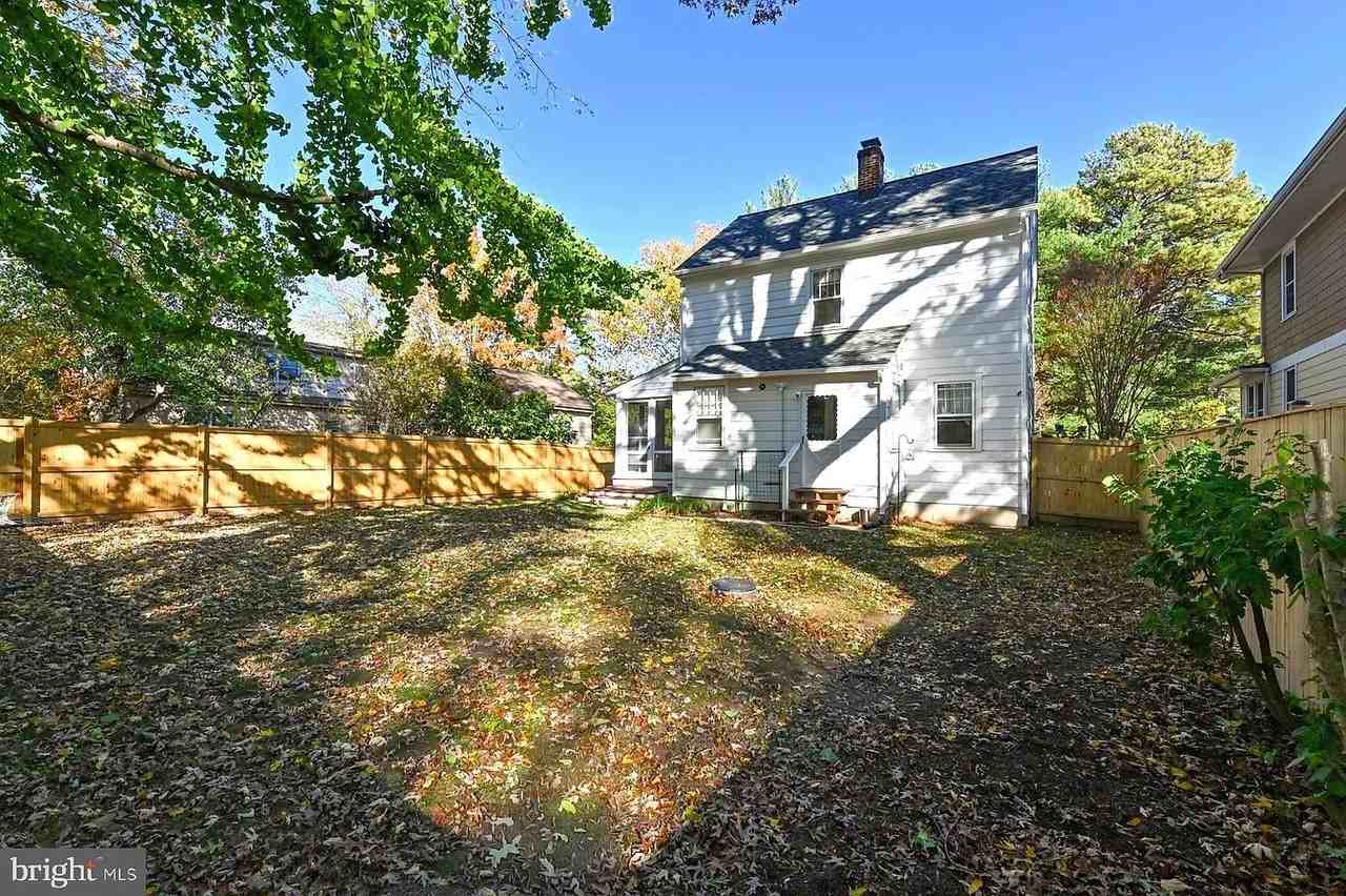 222 Mount Vernon Ave #NA - Photo 7 of 28