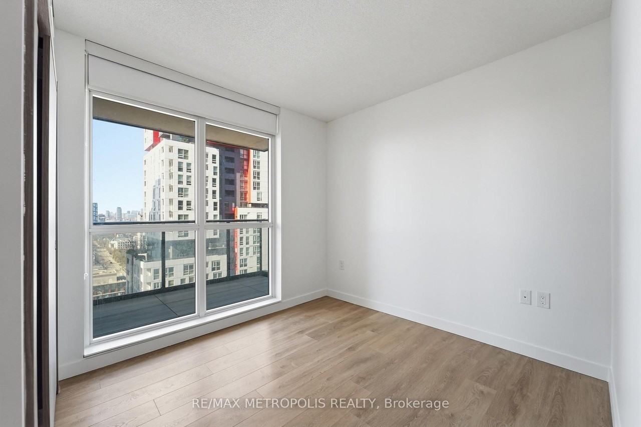 38 Widmer Street - Photo 7