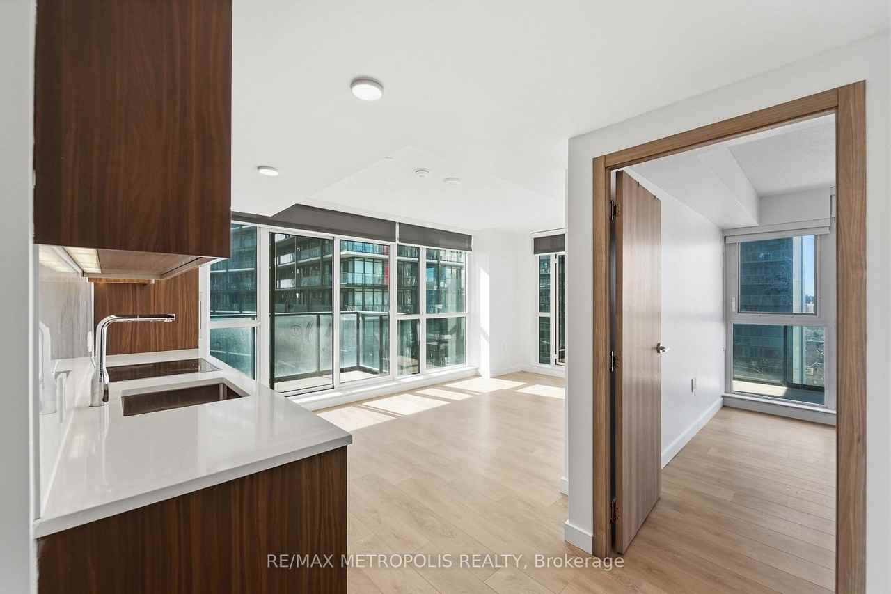 38 Widmer Street - Photo 10