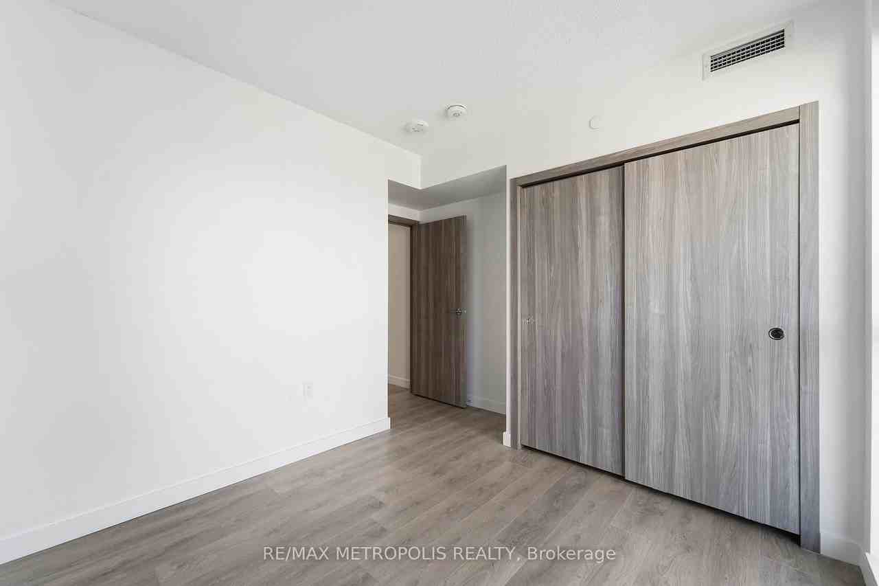38 Widmer Street - Photo 13