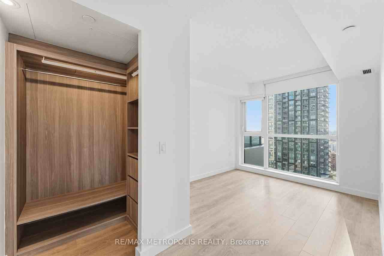 38 Widmer Street - Photo 14