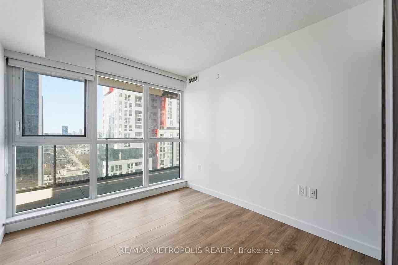 38 Widmer Street - Photo 15