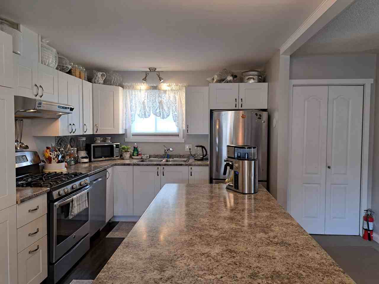 1141 Normandy Street - Photo 7 of 12