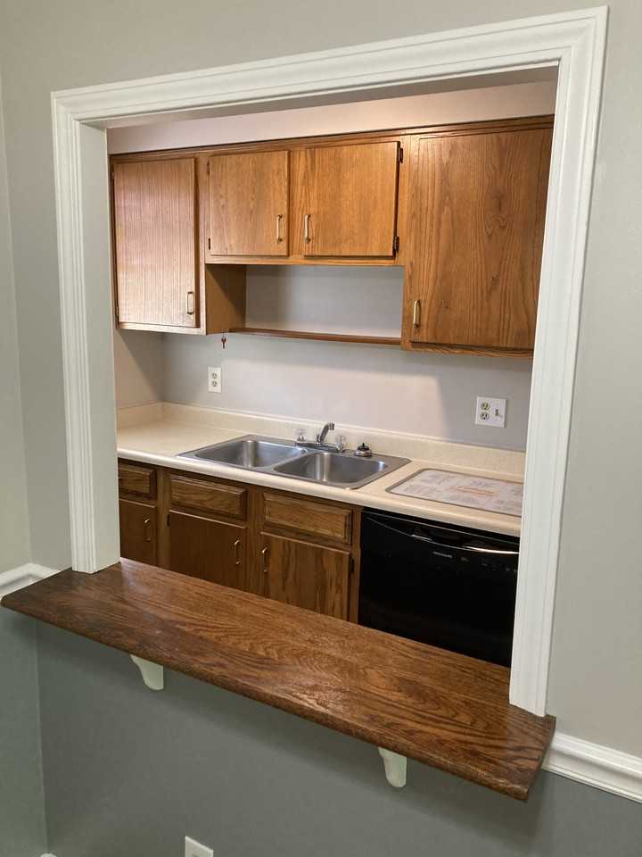 1501 Cowling Ave #3 - Photo 5 of 17