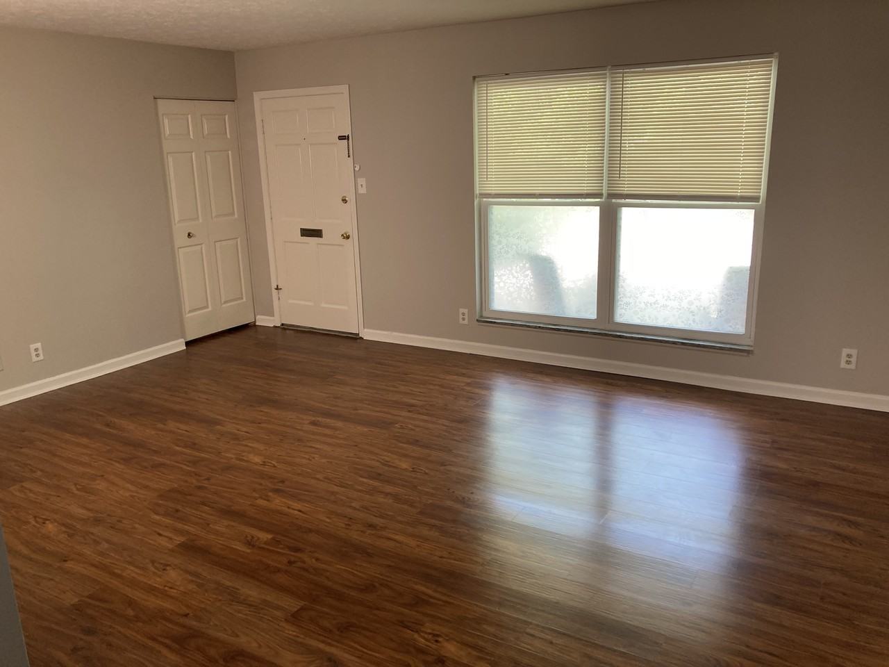 1501 Cowling Ave #3 - Photo 7 of 17