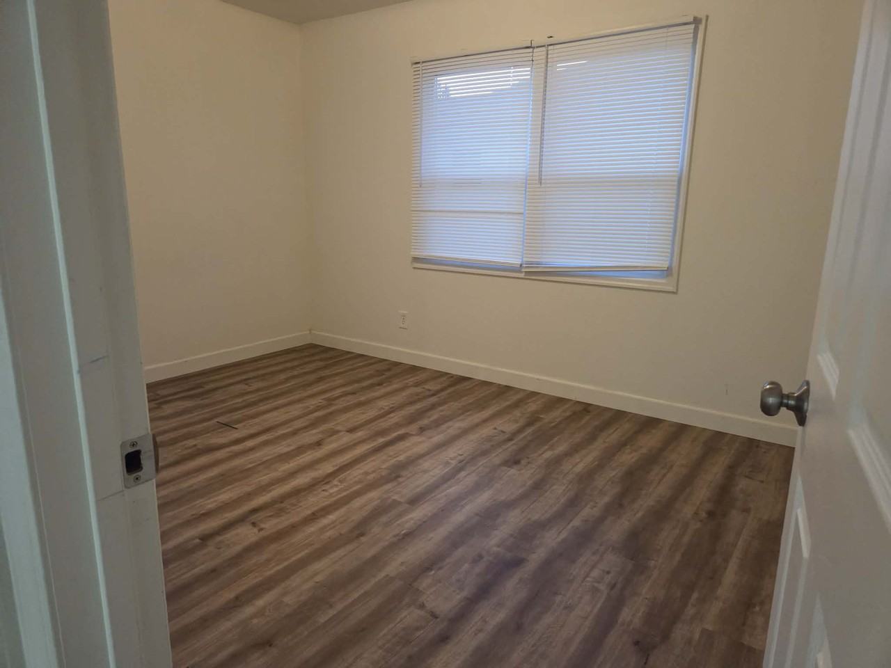 1017 17th Ave #NA - Photo 5 of 12