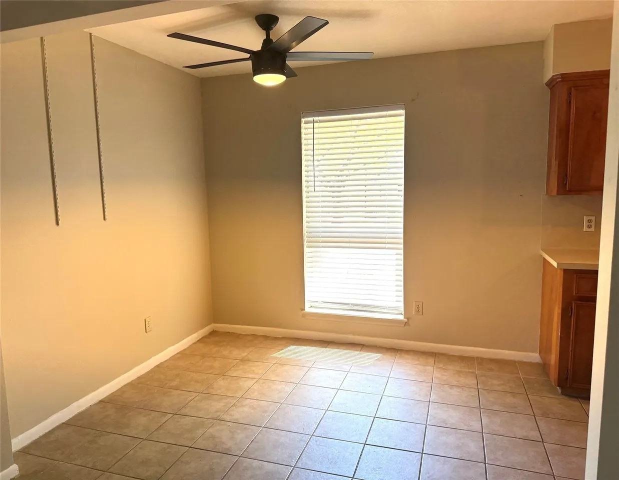 3001 Brook Dr #NA - Photo 7 of 16