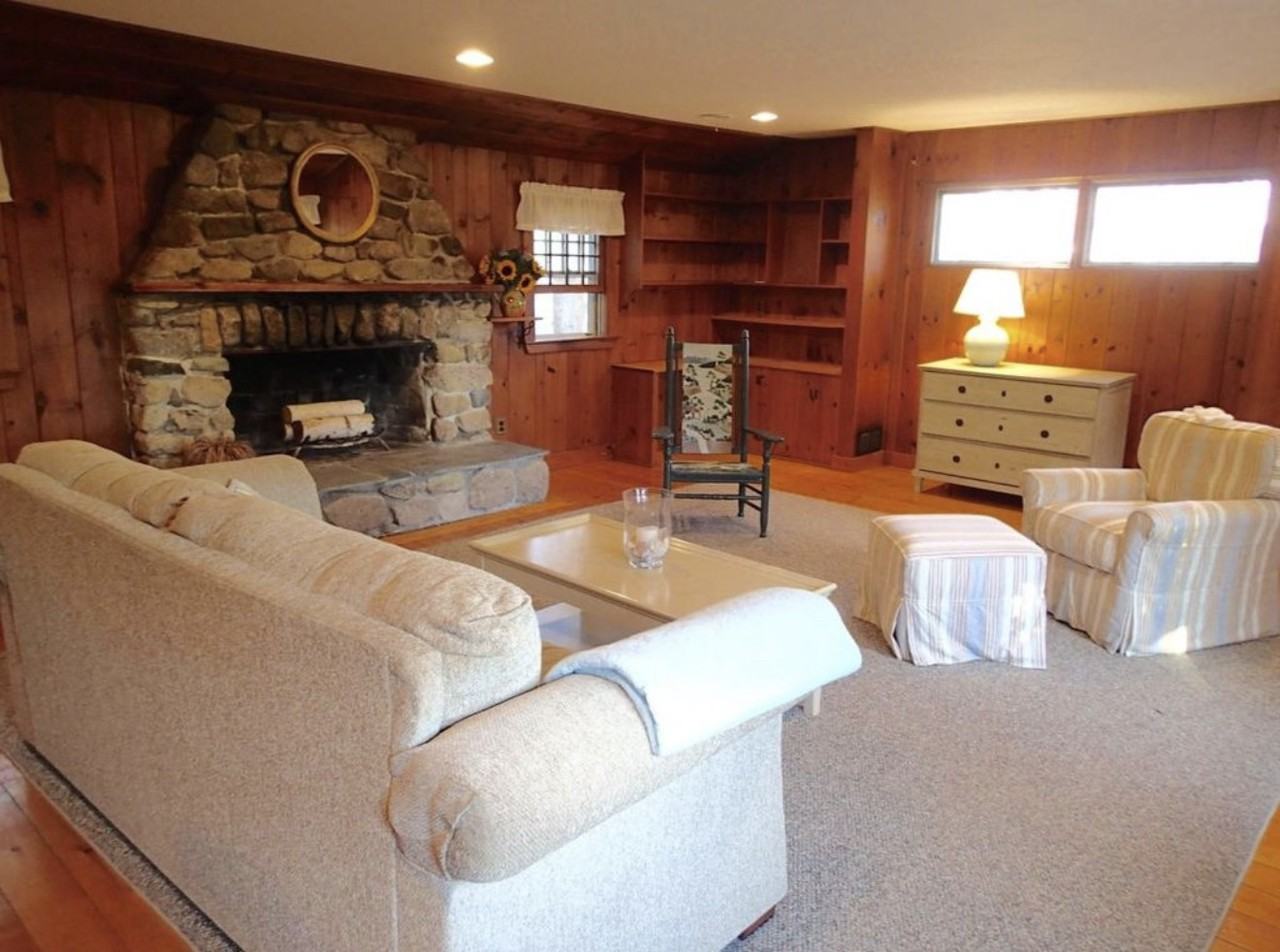 88 Hollett St - Photo 2 of 7