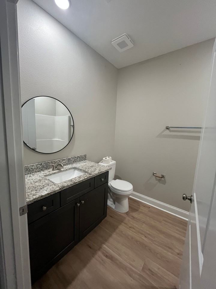 718 714/718 S Spring St #718 - Photo 7 of 32