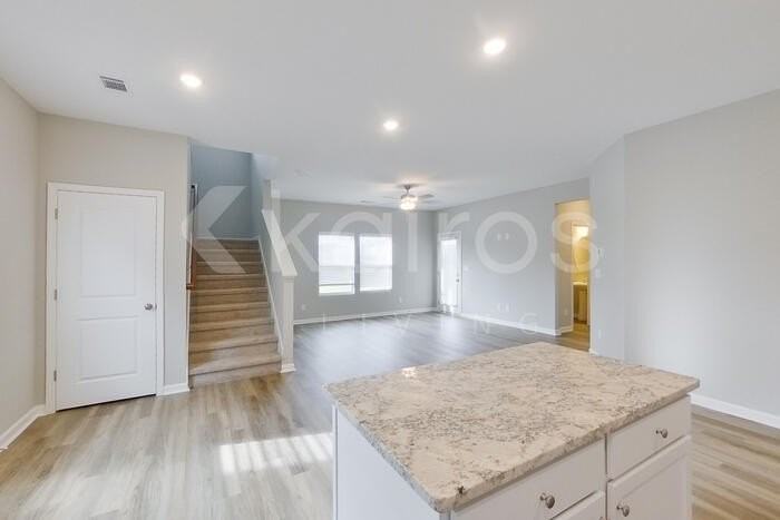 7321 Foggy River Dr - Photo 6 of 24
