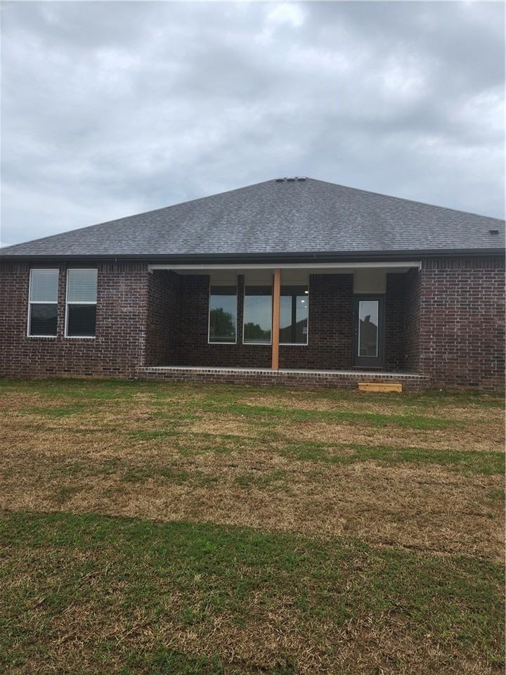 4008 Aryana Ave - Photo 2 of 24