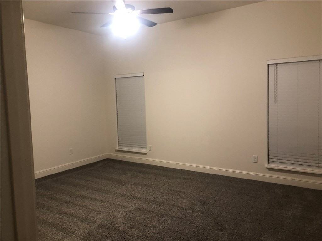 448 Fox Cir - Photo 5 of 28