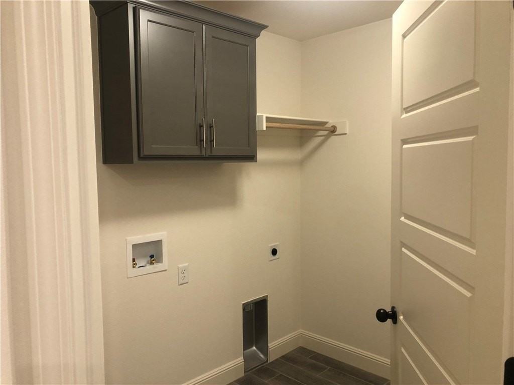 448 Fox Cir - Photo 7 of 28