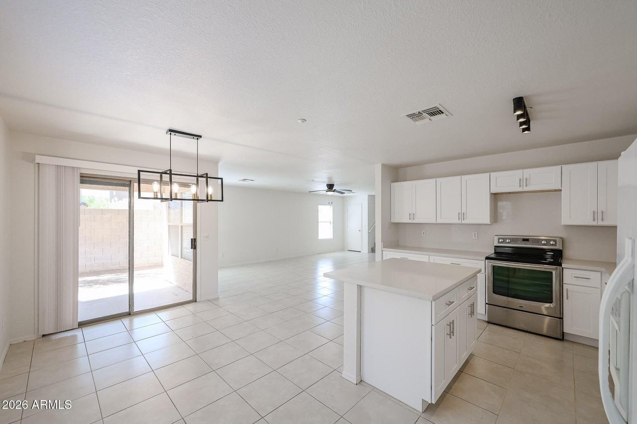 7500 E Deer Valley Rd #89 - Photo 6 of 50