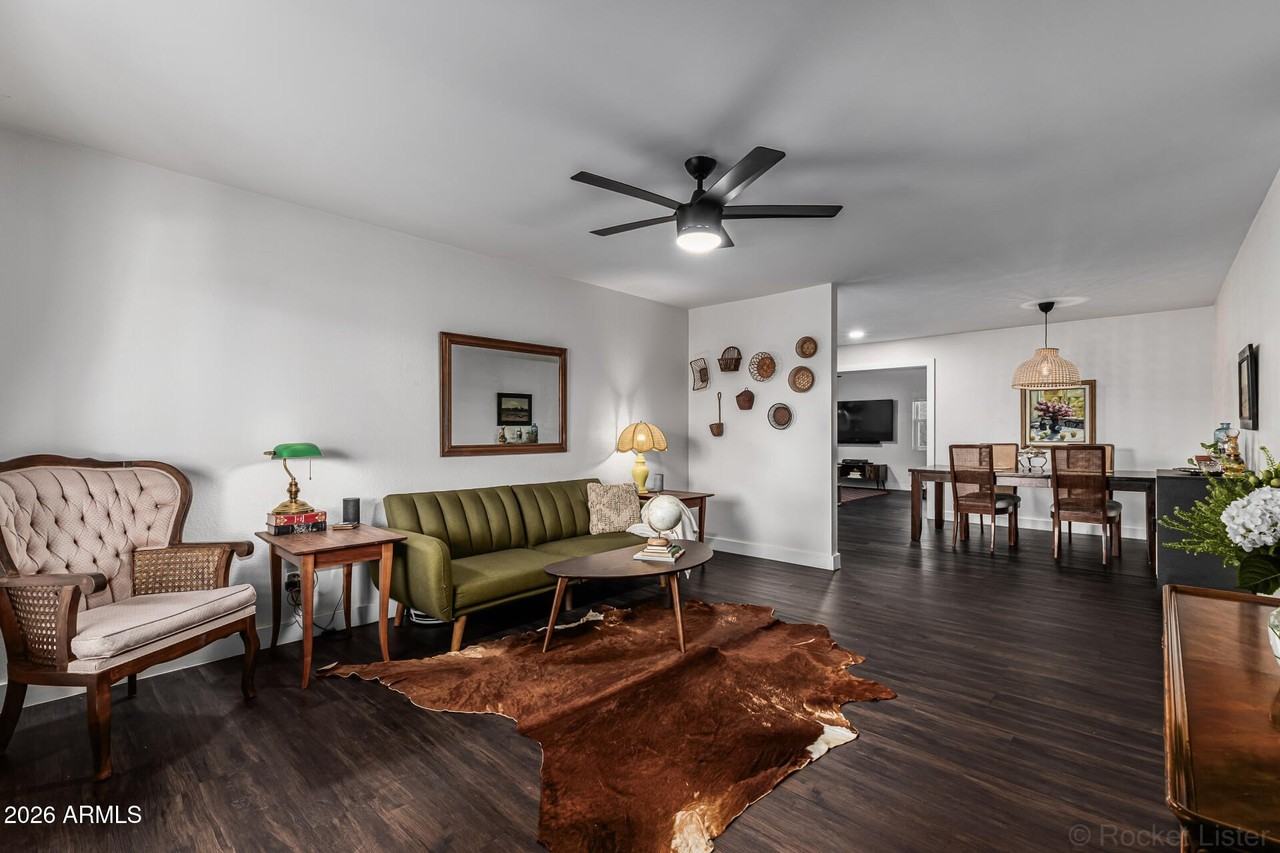 2200 N Los Altos Dr - Photo 6 of 45