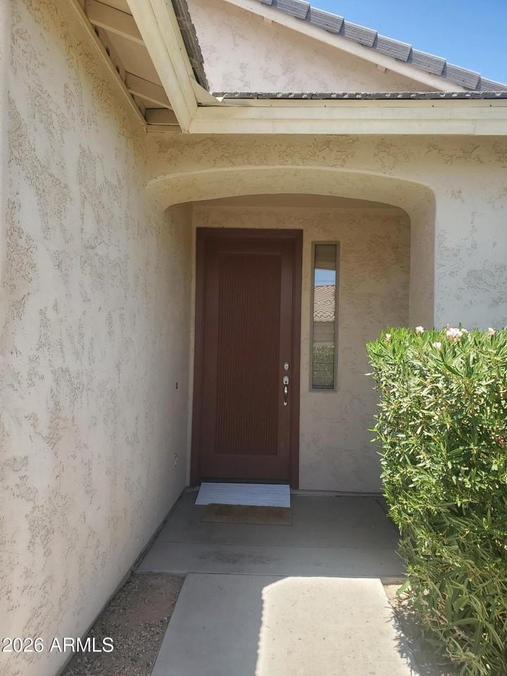 2430 E Darrel Rd - Photo 4 of 50