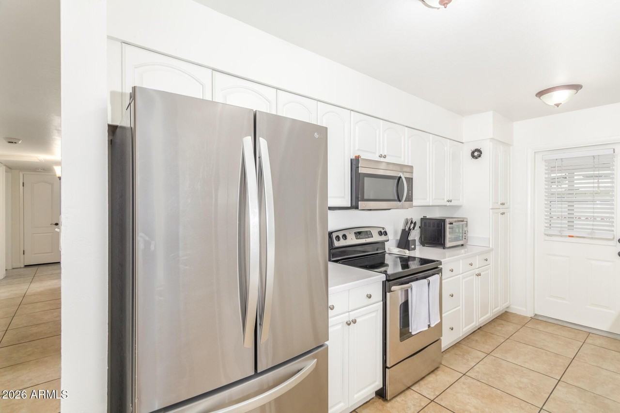 3312 S Ventura Dr - Photo 5 of 20