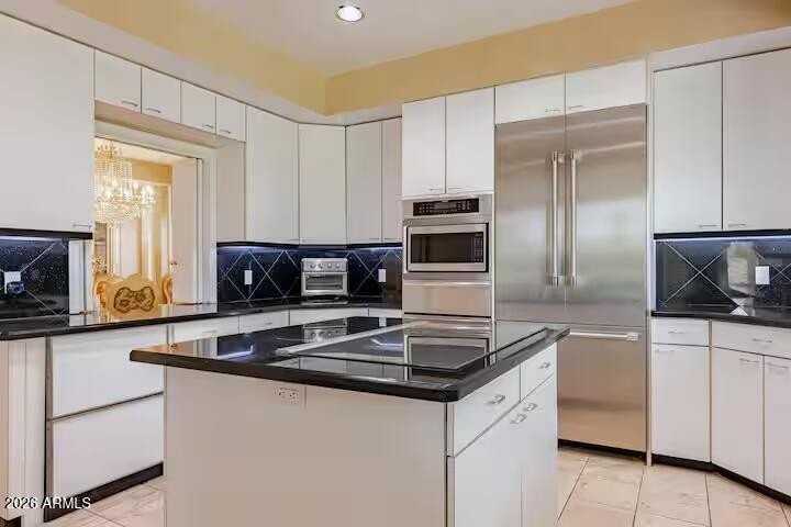 1904 E Catamaran Ct - Photo 5 of 18
