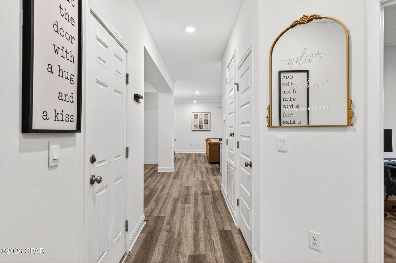 224 Butler Cv - Photo 5 of 50