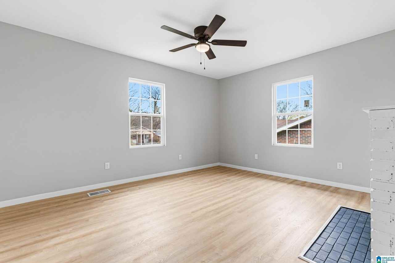 1730 Damon St - Photo 6 of 8