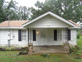 featured image of 12015 Rainwood Rd