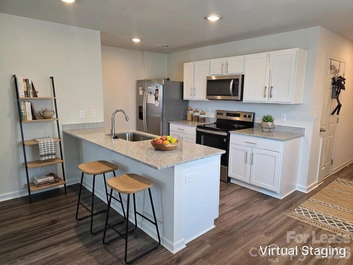 2226 Cranberry Way - Photo 2 of 8