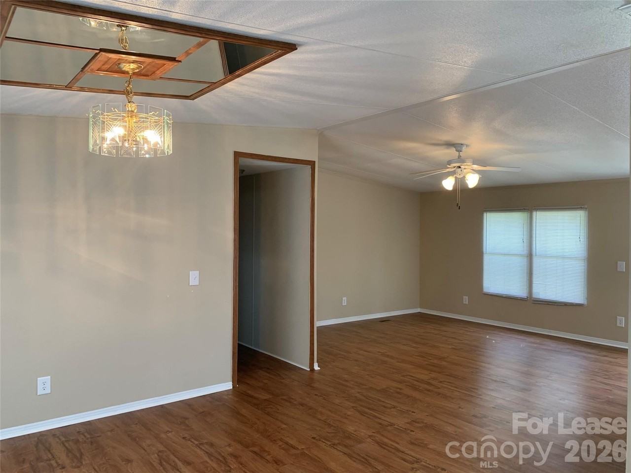 135 Langtree Rd - Photo 3 of 15