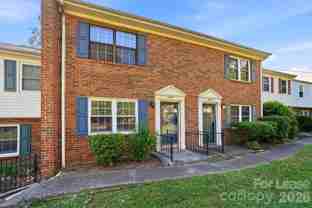 8846 Hunter Ridge Dr - Photo 1 of 1