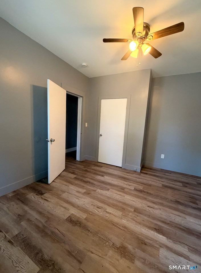 310 Howard Ave #1 - Photo 4 of 9