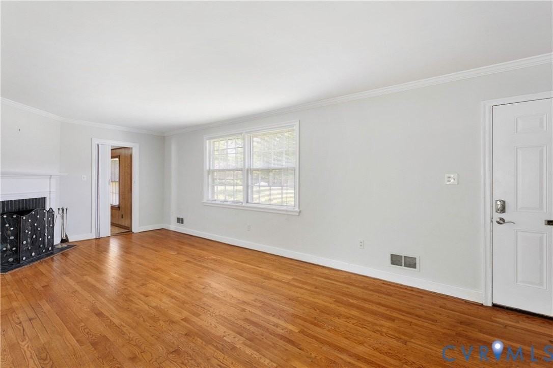 6414 Monument Ave - Photo 7 of 31