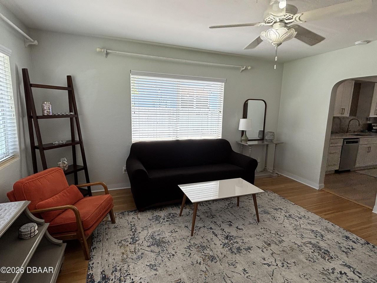 43 Warwick Ave - Photo 3 of 34