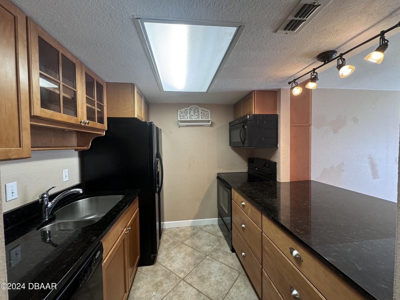 2810 Ocean Shore Blvd #4 - Photo 4 of 20
