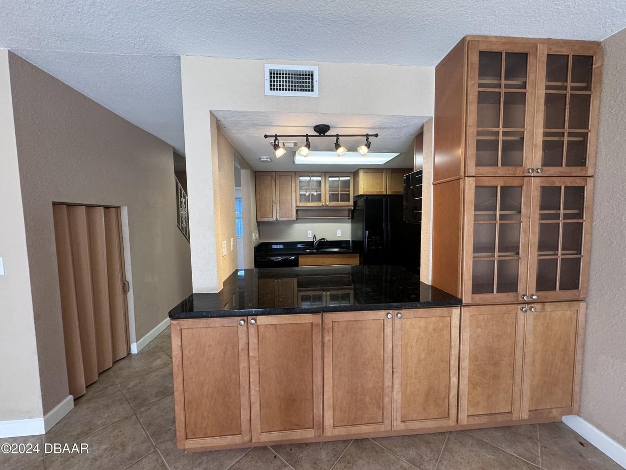 2810 Ocean Shore Blvd #4 - Photo 6 of 20